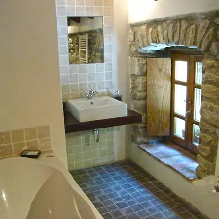 Casa Calzolaio Comano (Tuscany)