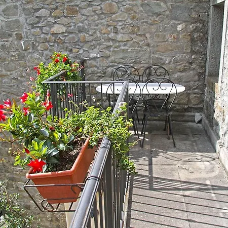 Casa Calzolaio Apartment *